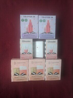 Sephora Dr Dennis Gross Skincare Tower 28 Glossier SUMMER FRIDAY Sunlit Vanilla